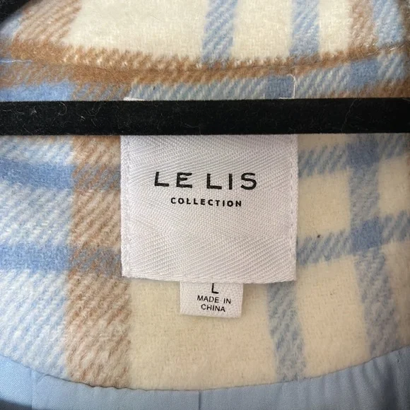 Shacket - Picture 4 of 5